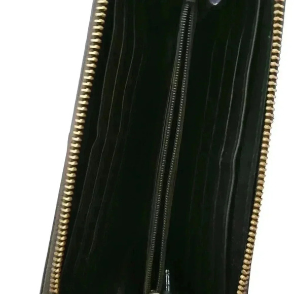 Victoria's Secret Wallet NWOT - Picture 3 of 4